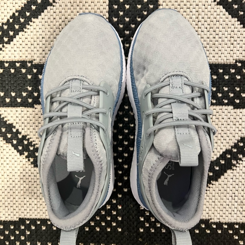 Little boys Puma Pacers NEVER WORN